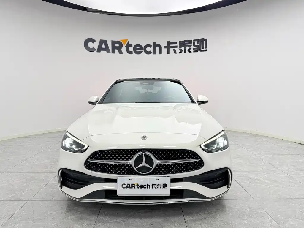 Mercedes-Benz C-Class — миниатюра 2
