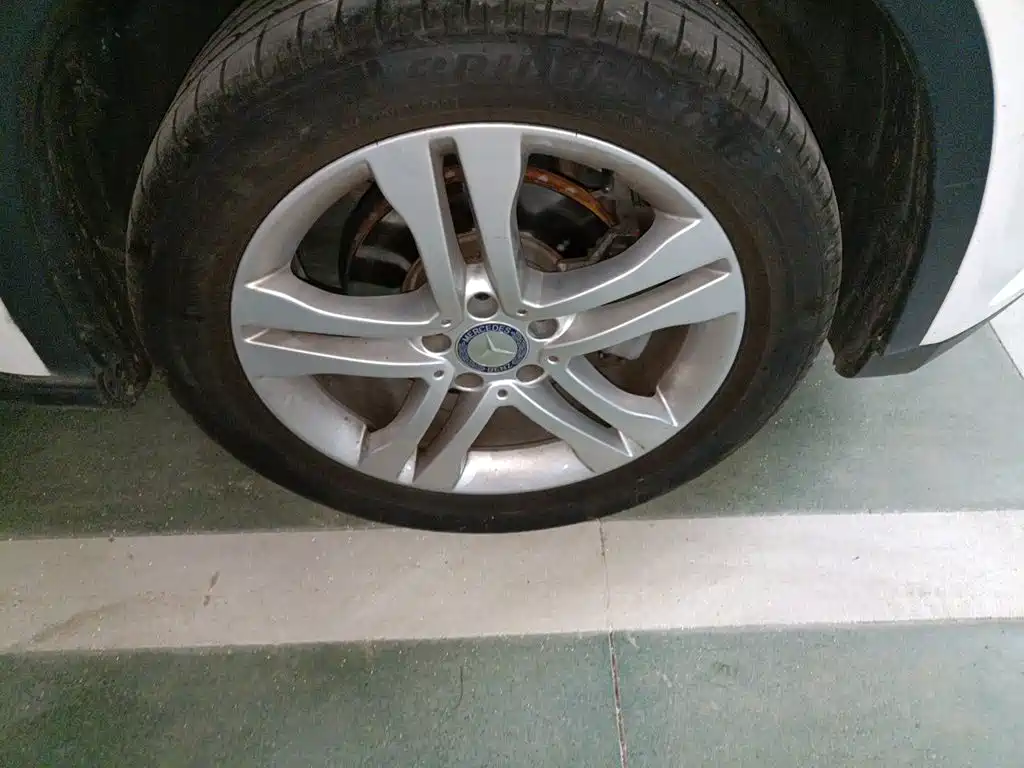 Mercedes-Benz GLA — миниатюра 8