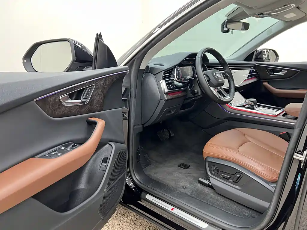 Audi Q8 — миниатюра 9
