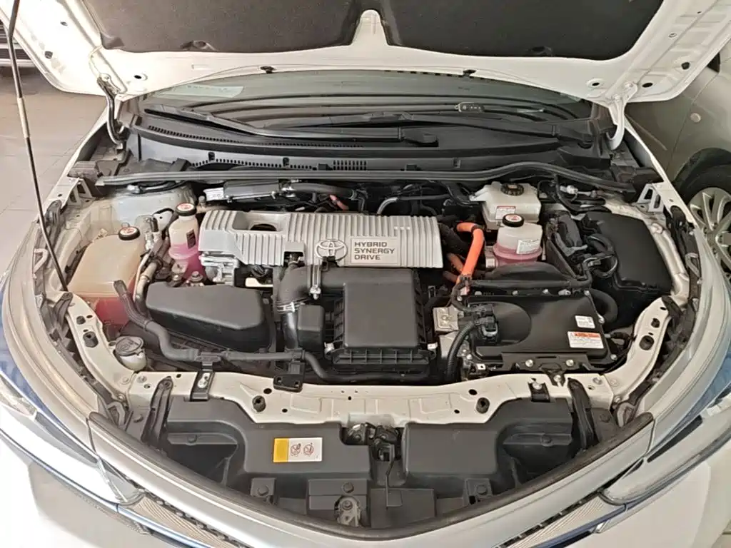 Toyota Corolla Hybrid — миниатюра 20