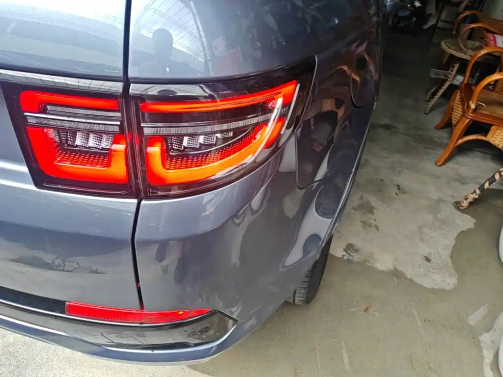Land Rover Discovery Sport — миниатюра 8