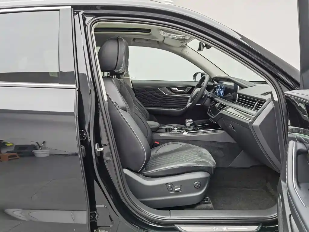 Hongqi Hongqi HS5 — миниатюра 23