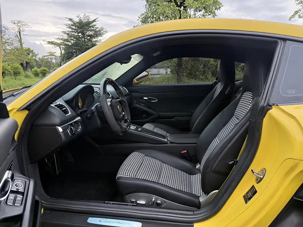 Porsche Cayman — миниатюра 5