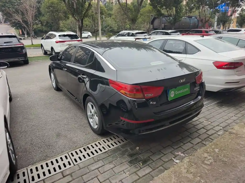 Kia K5 — миниатюра 5