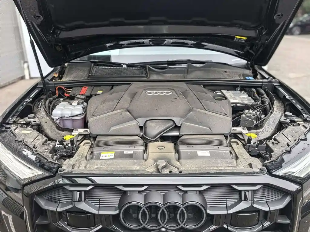 Audi Q7 — миниатюра 9