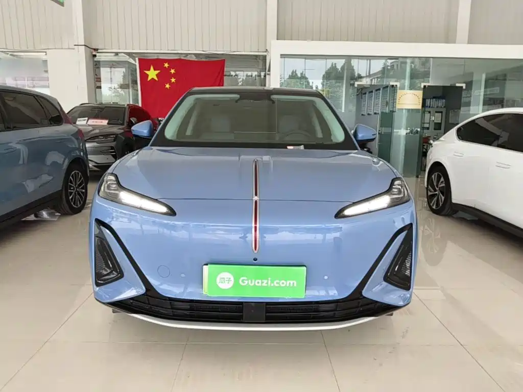 Hongqi Красный флаг Skyman 06 — миниатюра 3