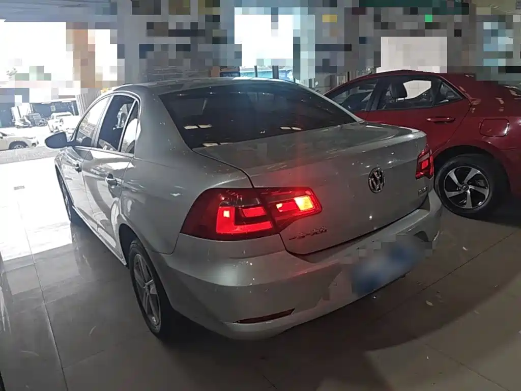 Volkswagen Bora — миниатюра 5