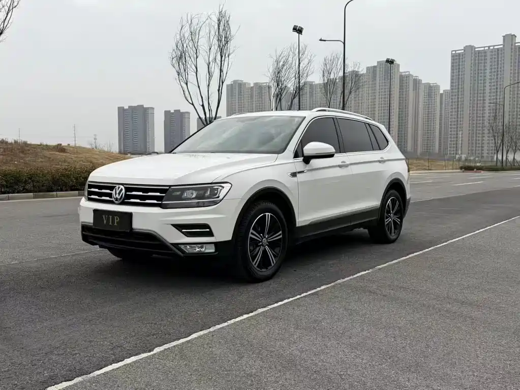 Volkswagen Tiguan L 2020