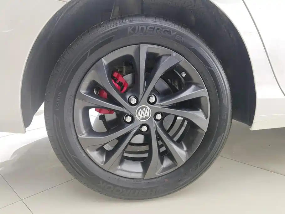 Buick Verano — миниатюра 6