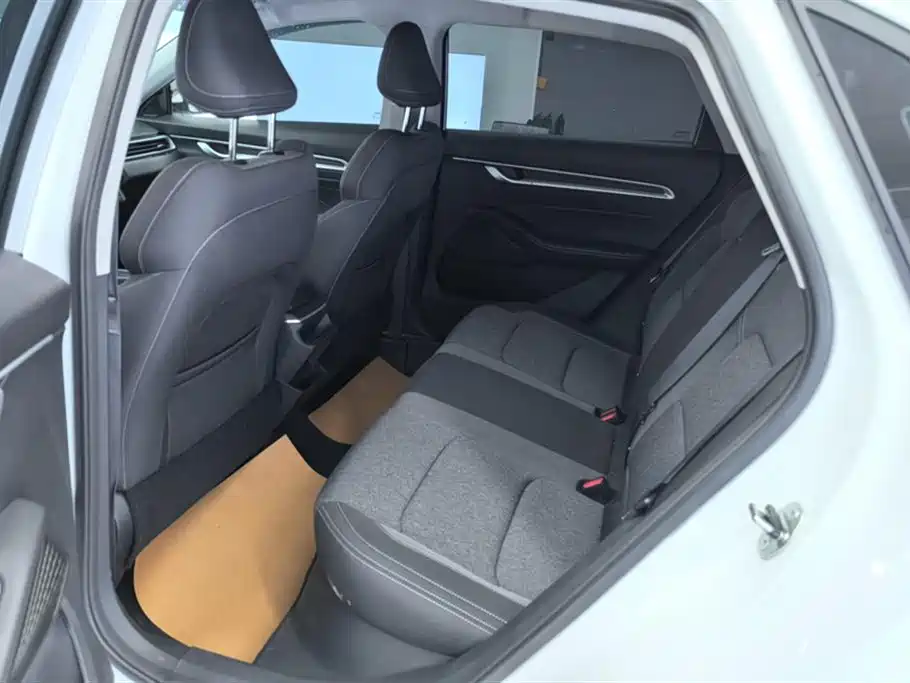 GEELY AUTOMOBILE EMGRAND