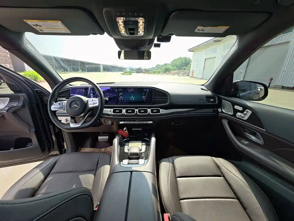 Mercedes-Benz GLS — миниатюра 6