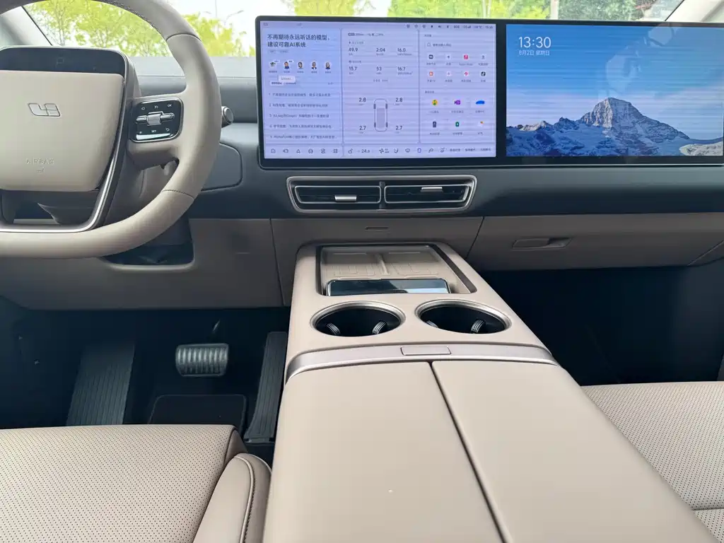 Li Auto Li MEGA — миниатюра 16