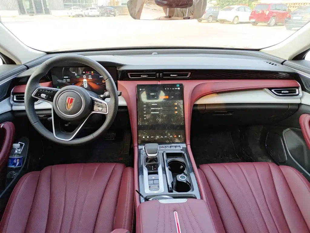Hongqi Hongqi H5 PHEV — миниатюра 6
