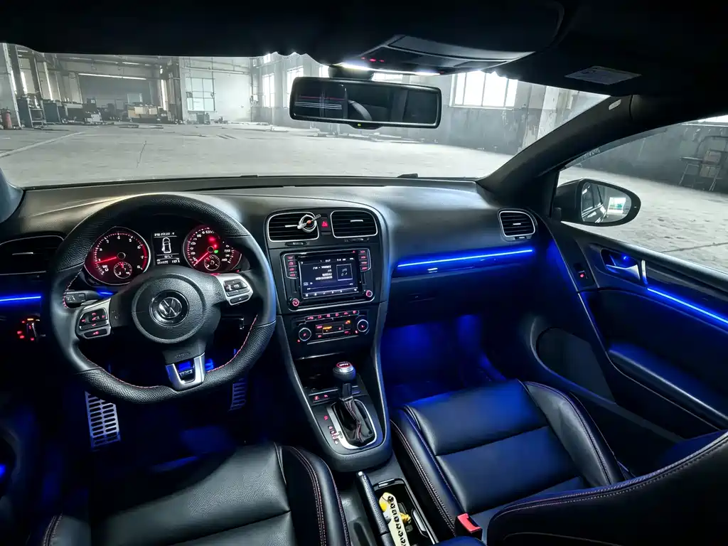 Volkswagen Golf GTI — миниатюра 3