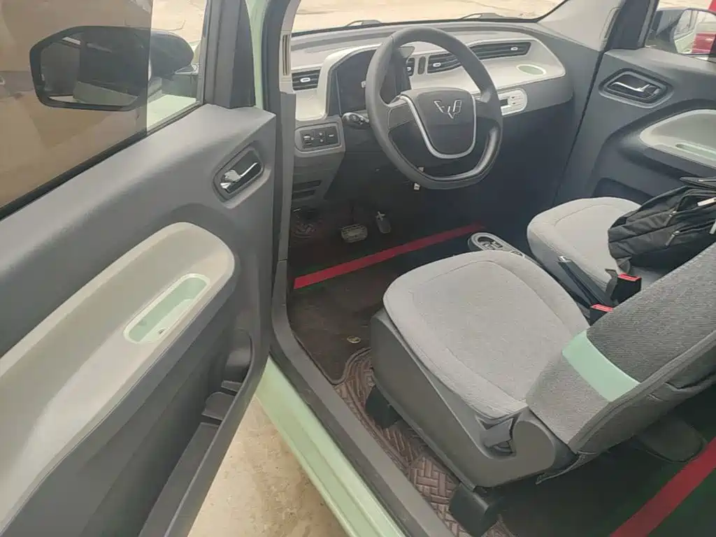 Wuling MINIEV — миниатюра 16