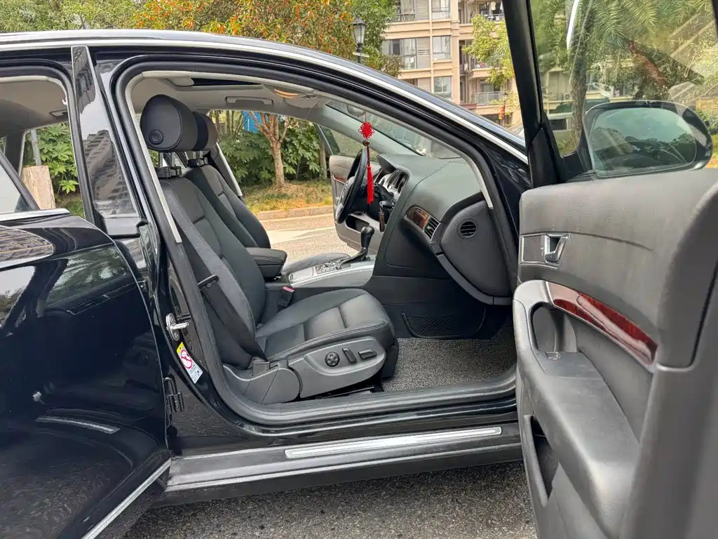 Audi A6L — миниатюра 13