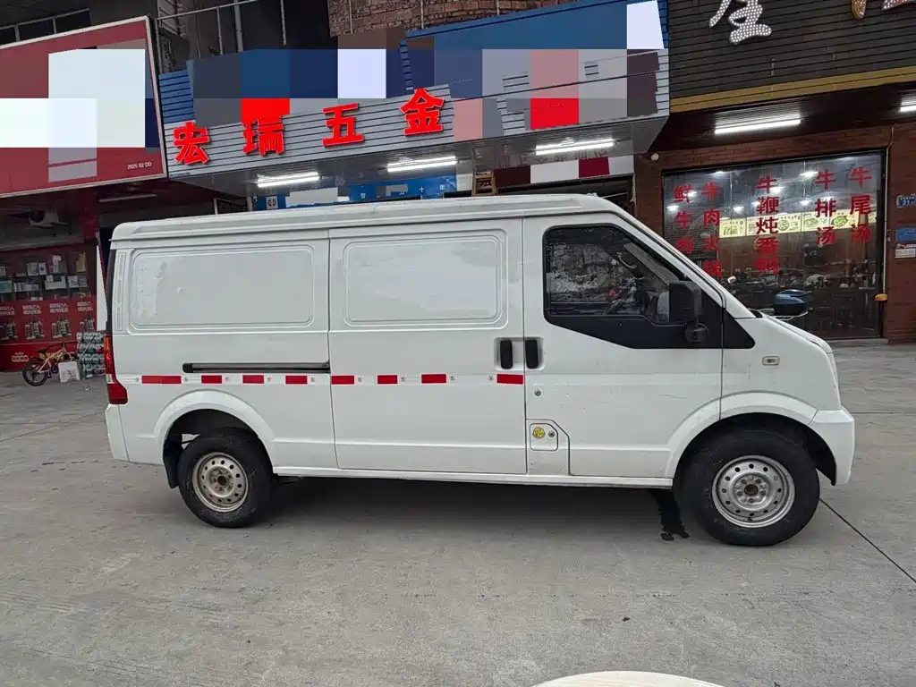 Ruichi Ruichi EC35 — миниатюра 4