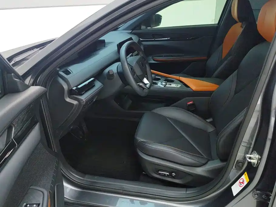 Changan UNI-V iDD — миниатюра 9