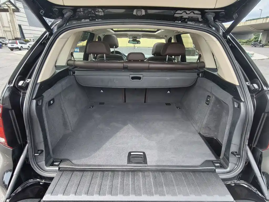 BMW X5 (Import) — миниатюра 15