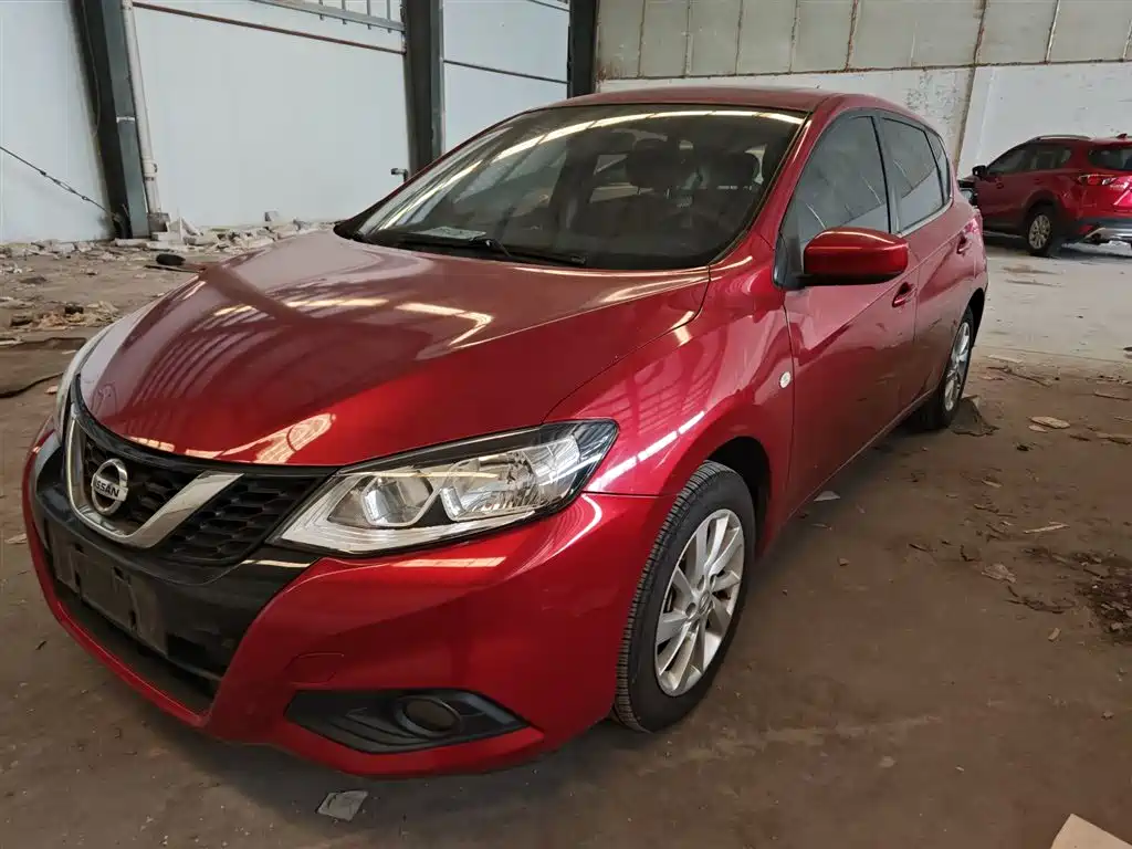 Nissan Tiida 2016