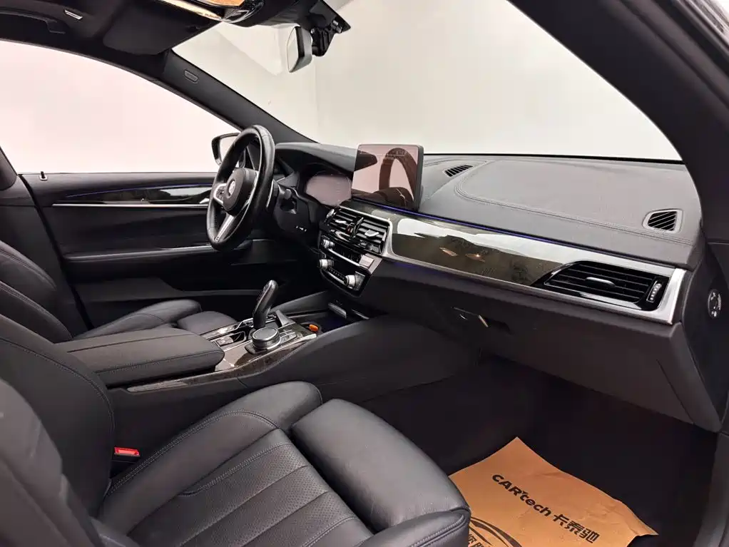 BMW 6 Series GT — миниатюра 11