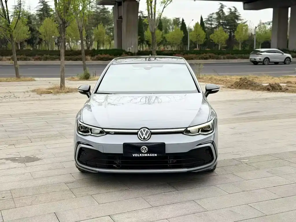 Volkswagen Golf — миниатюра 2