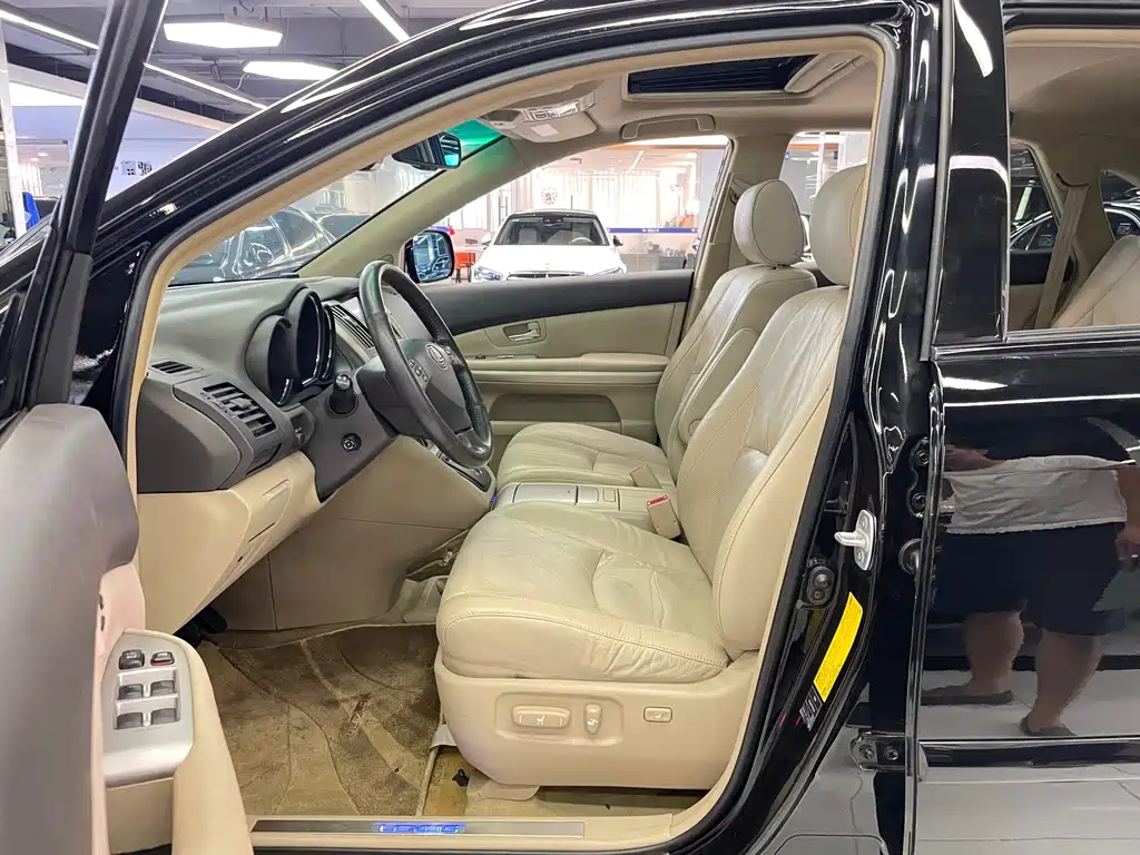 Lexus RX Classic — миниатюра 6