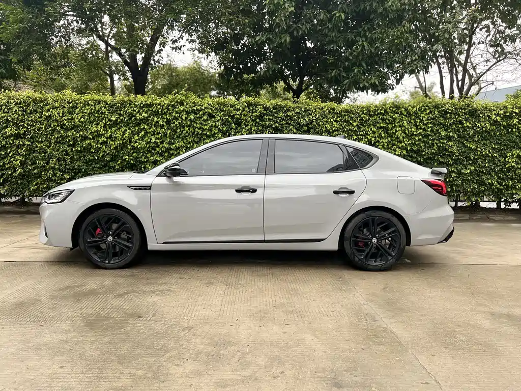 MG 6 2020 1.5T AT Trophy Luxury