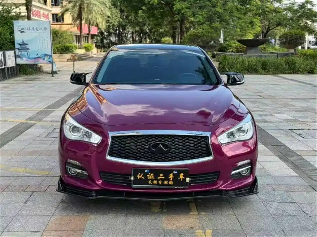 Infiniti Q50L 2015 2.0T Comfort