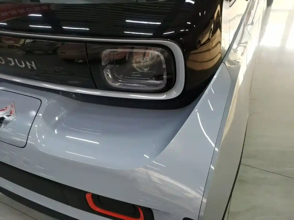 Baojun KiWi EV — миниатюра 24