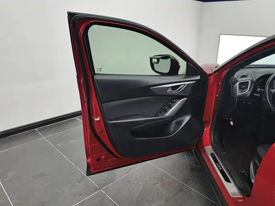 Mazda CX-4 — миниатюра 7