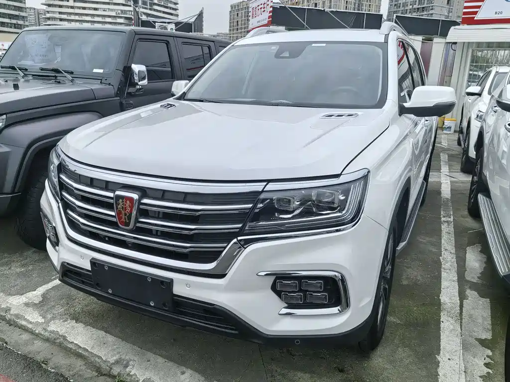 ROEWE RX8