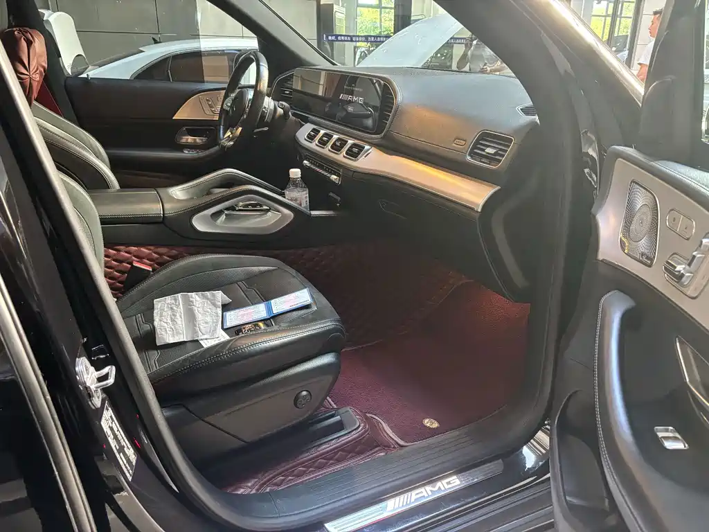 Mercedes-Benz GLE AMG — миниатюра 8