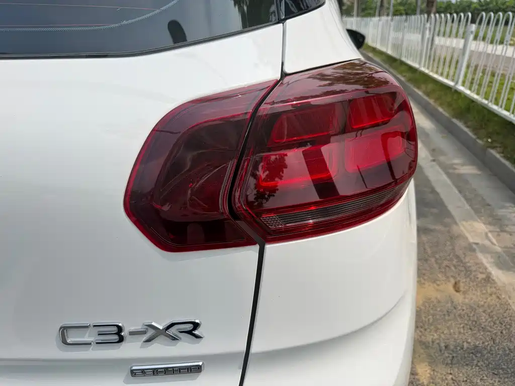 Citroen C3-XR — миниатюра 8