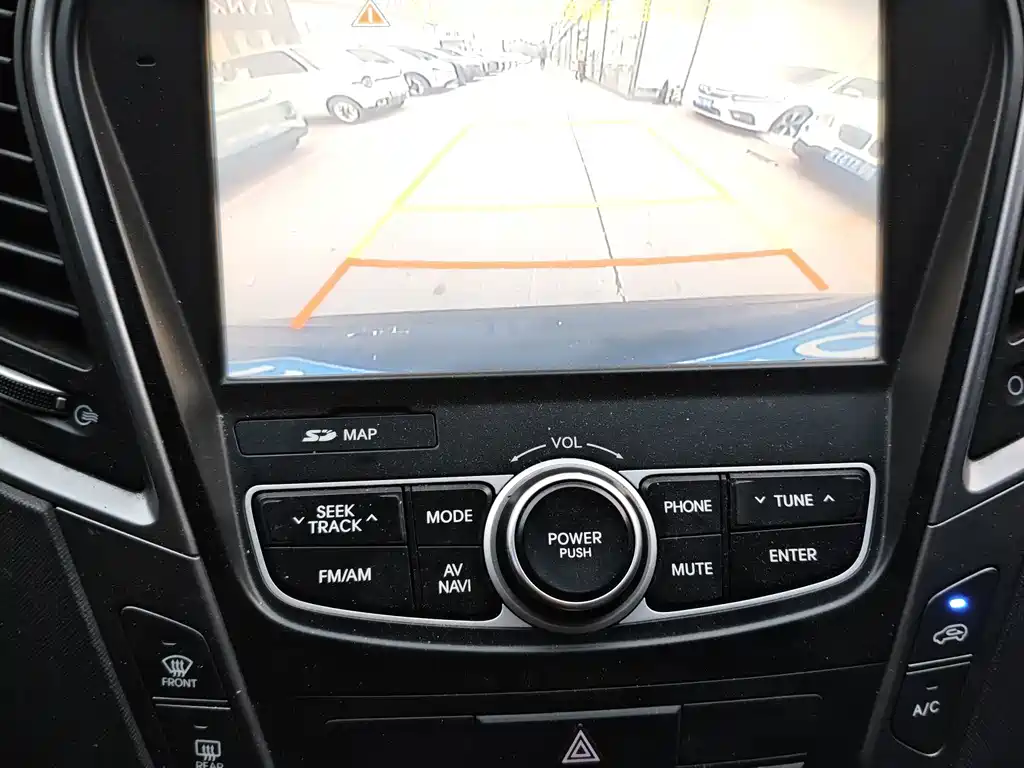 Hyundai Santa Fe — миниатюра 15