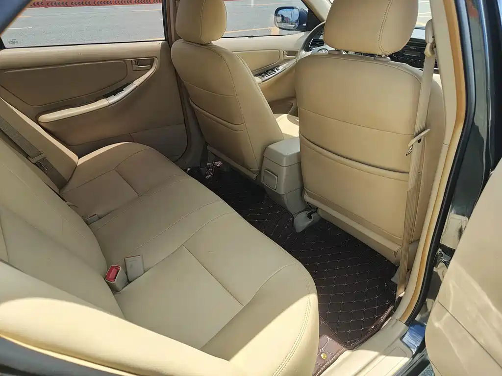 Toyota Corolla — миниатюра 14