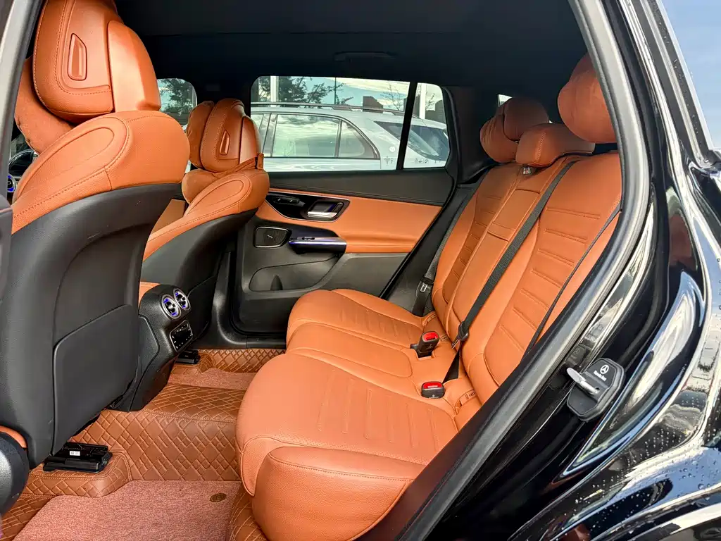 Mercedes-Benz GLC — миниатюра 19