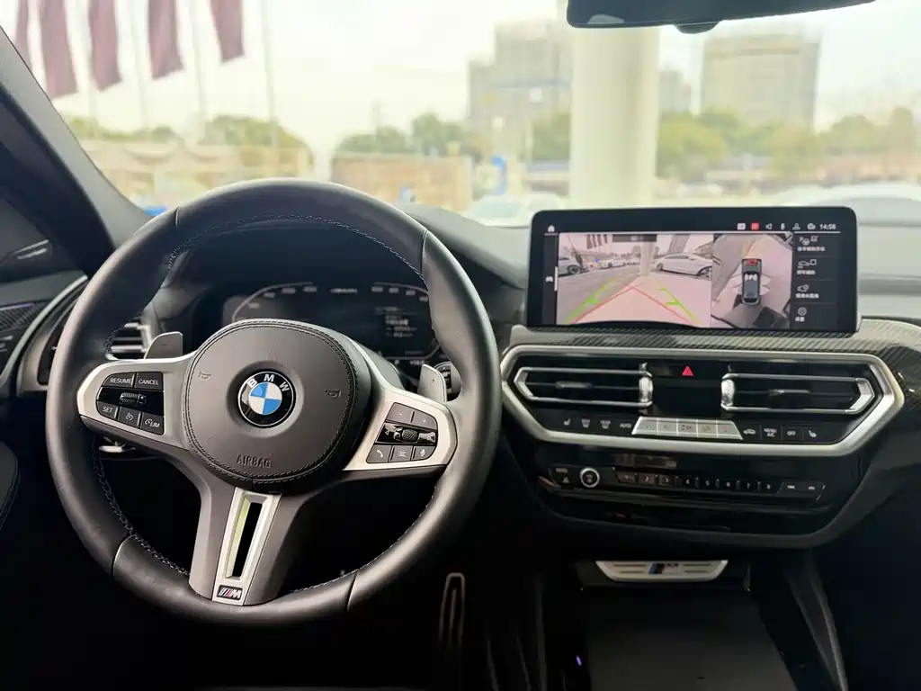 BMW X4 M40I