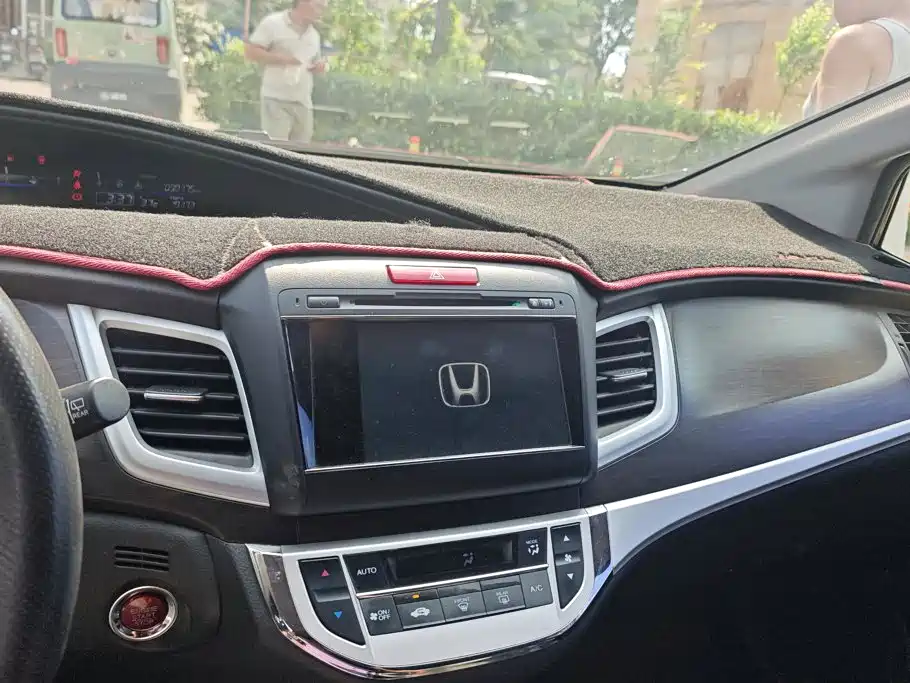 Honda Jade — миниатюра 13