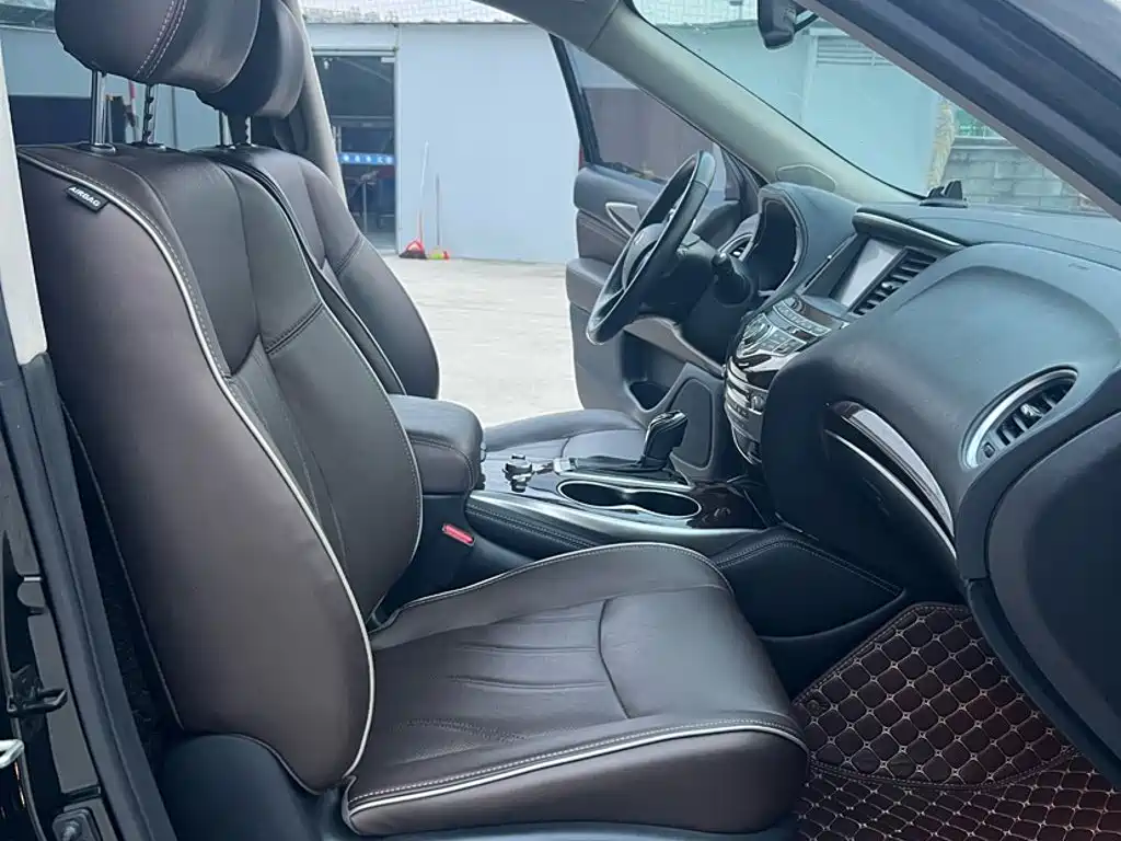 Infiniti QX60 (Import) — миниатюра 2