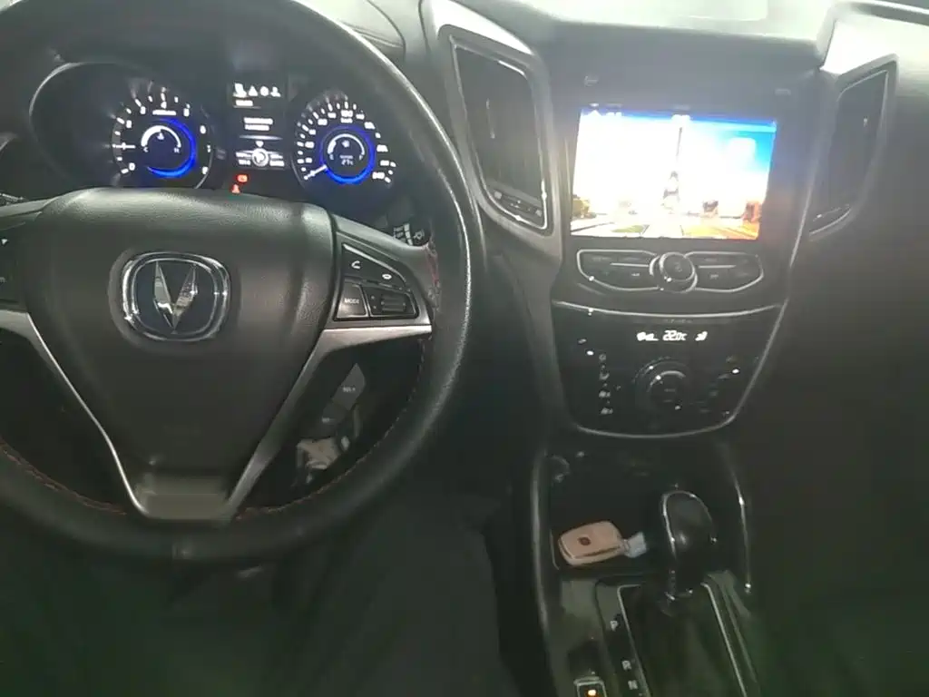 Changan CS75 — миниатюра 10