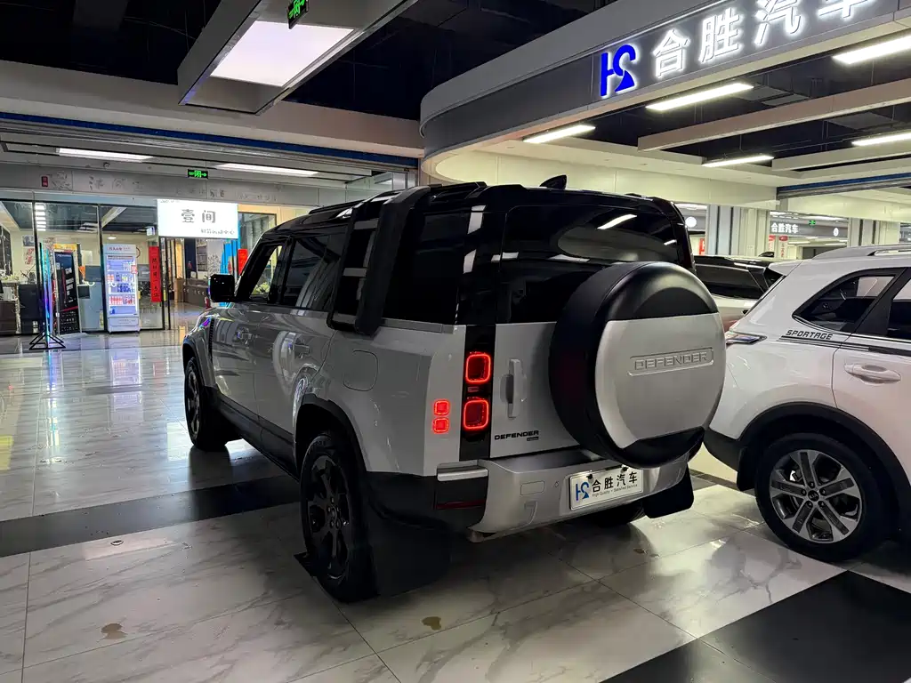 Land Rover 路虎卫士新能源 — миниатюра 9