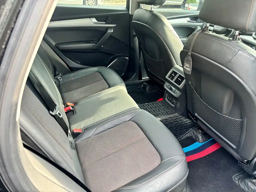Audi Q5L — миниатюра 10