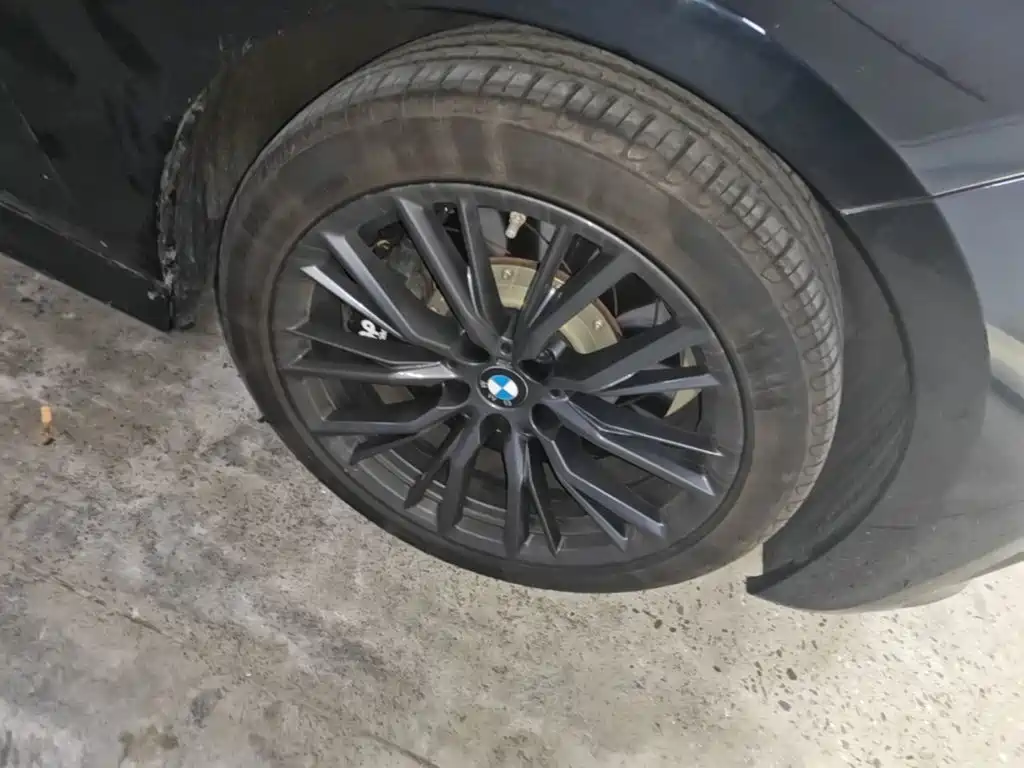 BMW 3 Series — миниатюра 14
