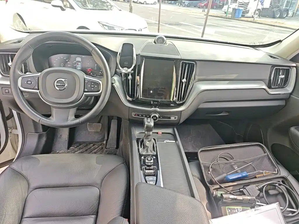 Volvo XC60 2018 T5
