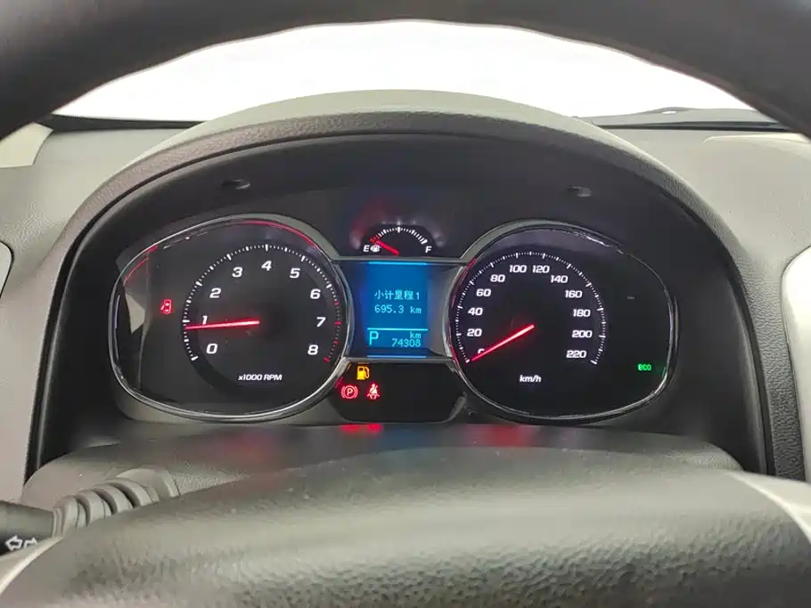 Chevrolet Captiva — миниатюра 14