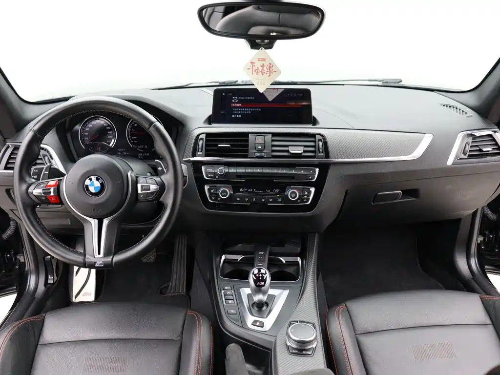 BMW M2 — миниатюра 11
