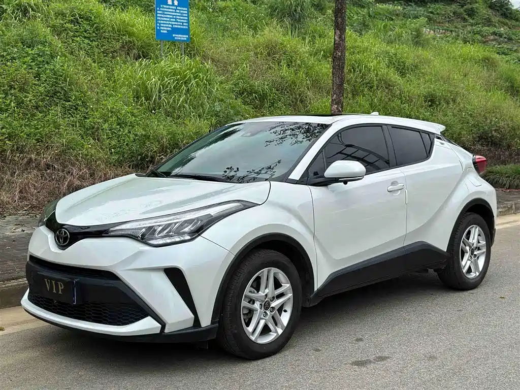 Toyota C-HR 2024