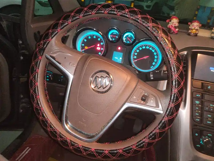 Buick Excelle — фотографии объявления, Фото 15