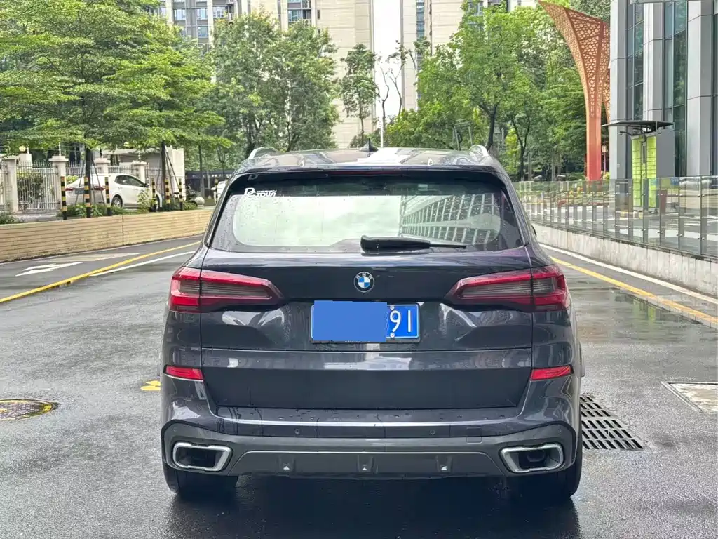 BMW X5 2020 xDrive40i M Sport